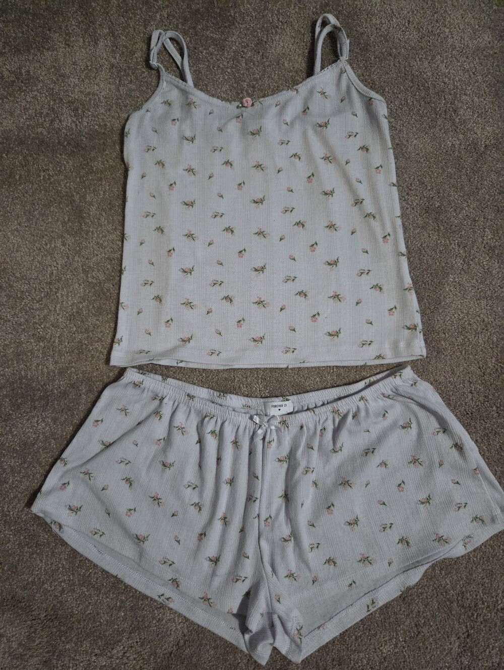 2 Piece Floral Pajama Set